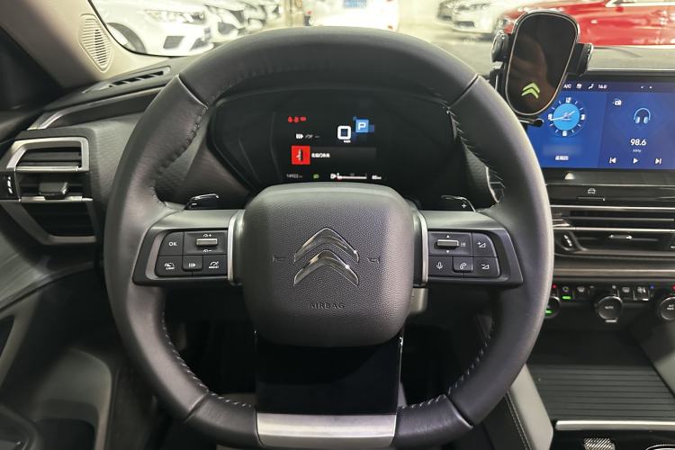 Used Citroen C5 X 2024 1.6T Enjoy the Extraordinary Steering Wheel