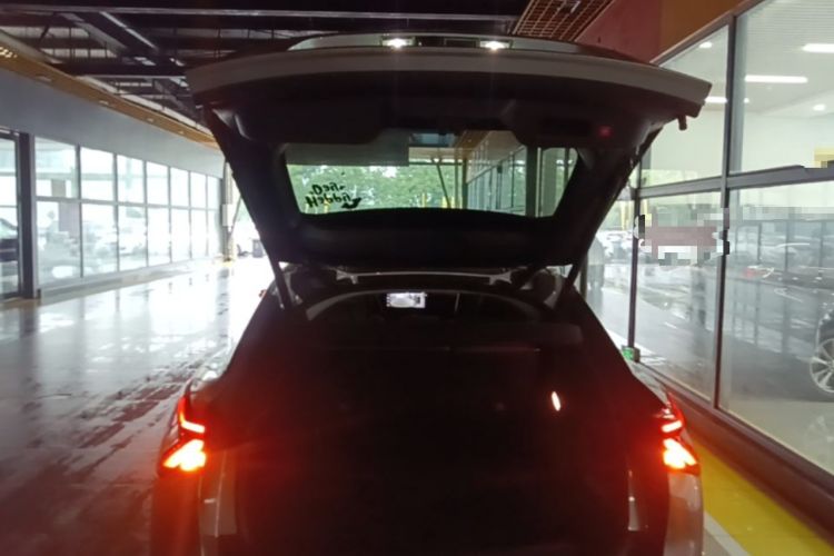 Used Citroen C5 X 2024 1.6T Extraordinary Power Trunk