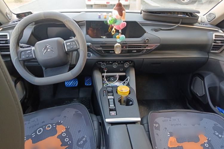 Used Citroen C5 X 2024 1.6T Enjoy the Extraordinary Center Console