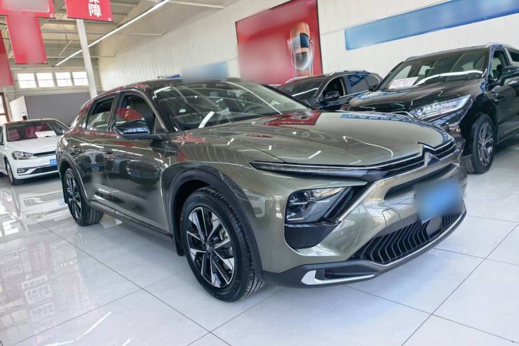 Used Citroen C5 X 2024 1.6T Enjoy the Extraordinary Exterior 2