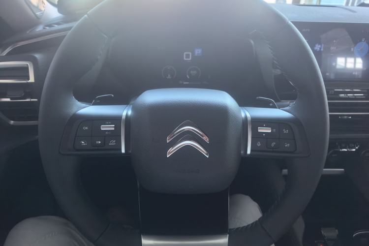 Used Citroen C5 X 2024 1.6T Enjoy the Extraordinary Steering Wheel