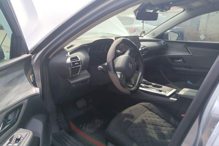Used Citroen C5 X 2024 1.6T Extraordinary Power Driver Seat