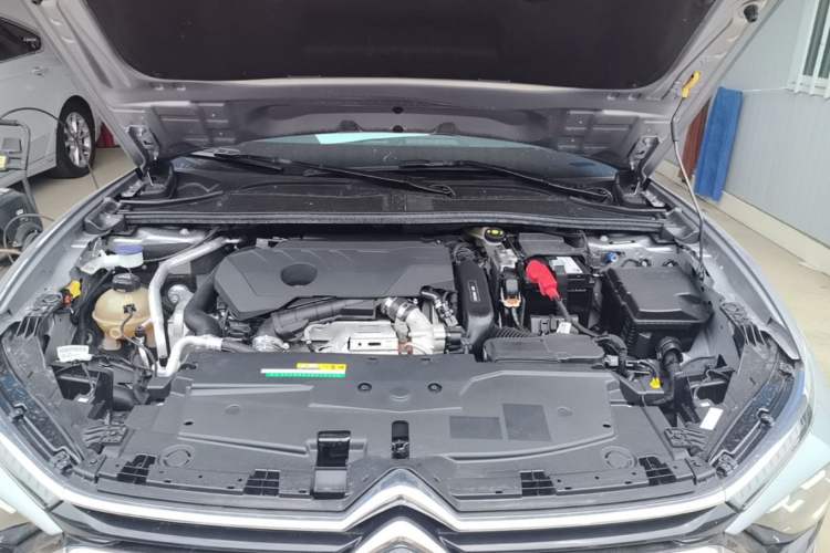 Used Citroen C5 X 2024 1.6T Extraordinary Power Engine Bay