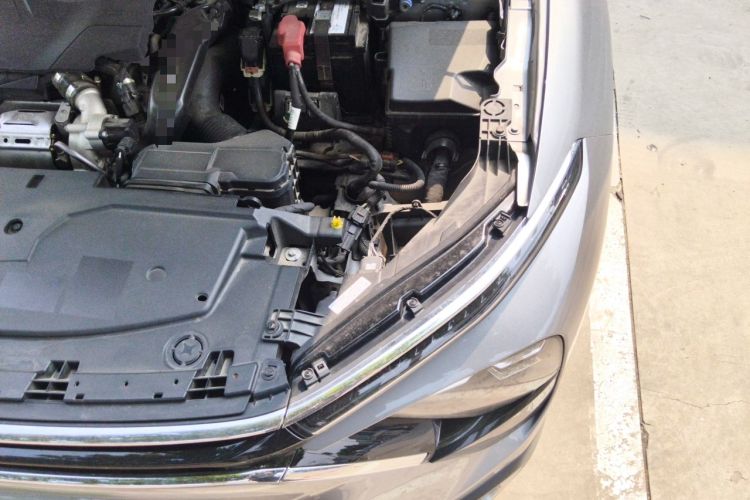 Used Citroen C5 X 2024 1.6T Extraordinary Power Engine Bay Left
