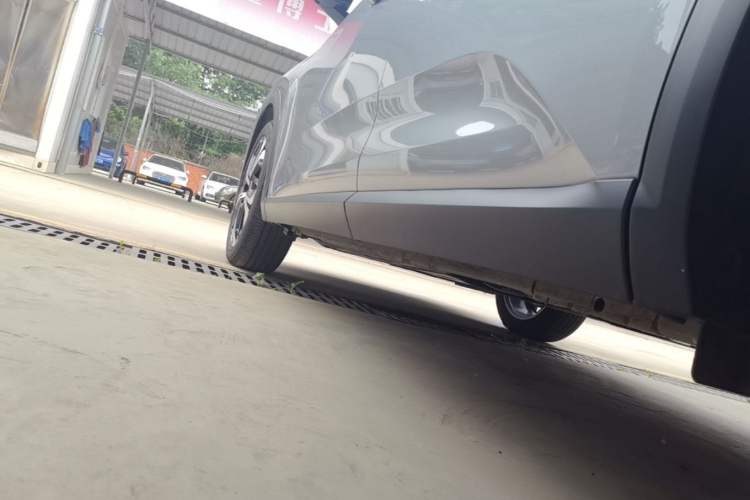 Used Citroen C5 X 2024 1.6T Extraordinary Power Left Side Sill