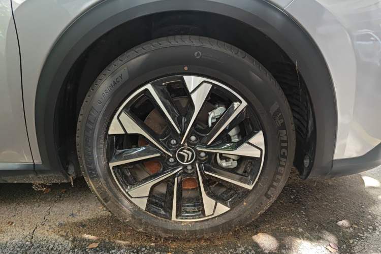 Used Citroen C5 X 2024 1.6T Extraordinary Power Right Front Wheel Hub
