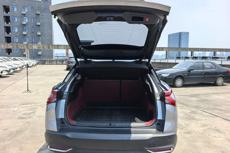 Used Citroen C5 X 2024 1.6T Extraordinary Power Trunk