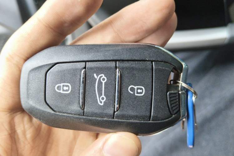 Used Citroen C5 X 2024 1.6T Extraordinary Power Vehicle Key