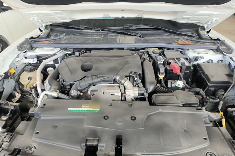 Used Citroen C5 X 2024 1.6T Enjoy the Extraordinary Engine Bay