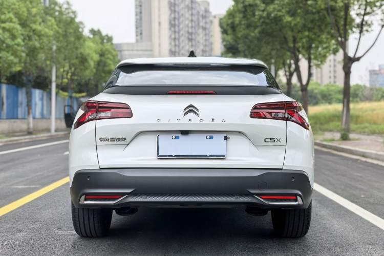 Used Citroen C5 X 2024 1.6T Enjoy the Extraordinary Exterior 7