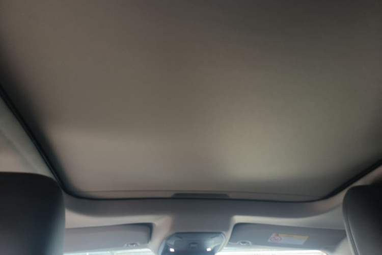 Used Citroen C5 X 2024 1.6T Enjoy the Extraordinary Headliner