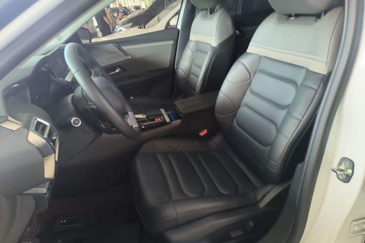 Used Citroen C5 X 2024 1.6T Enjoy the Extraordinary Left Front Seat