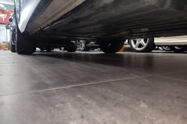 Used Citroen C5 X 2024 1.6T Enjoy the Extraordinary Right Side Sill