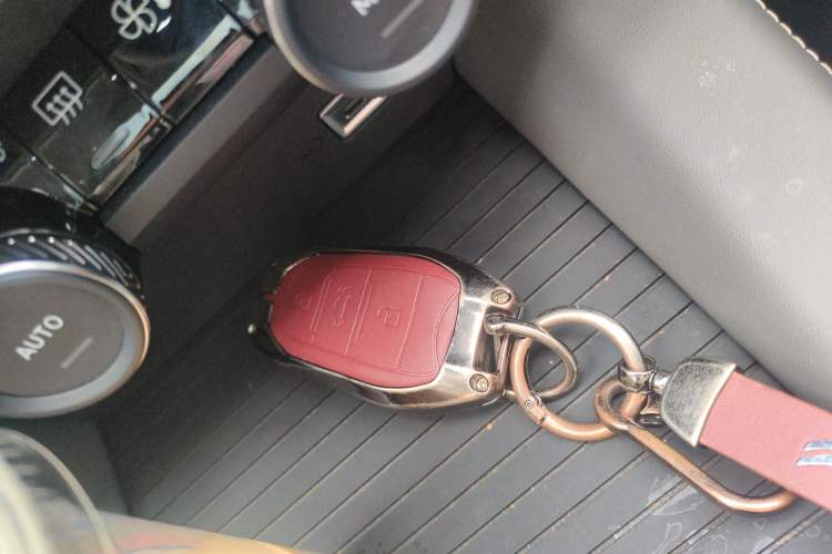 Used Citroen C5 X 2024 1.6T Extraordinary Power Vehicle Key