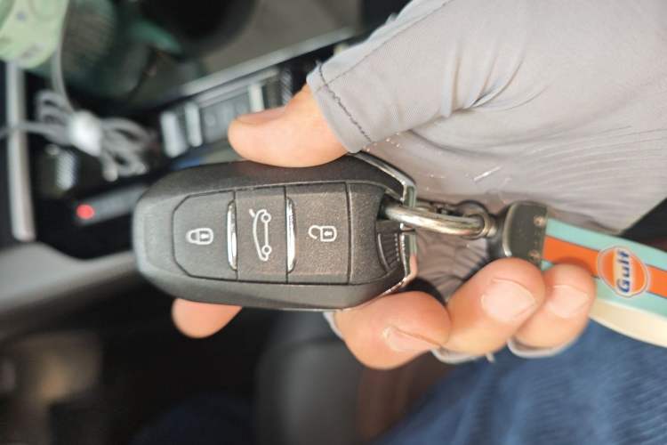 Used Citroen C5 X 2024 1.6T Extraordinary Power Vehicle Key