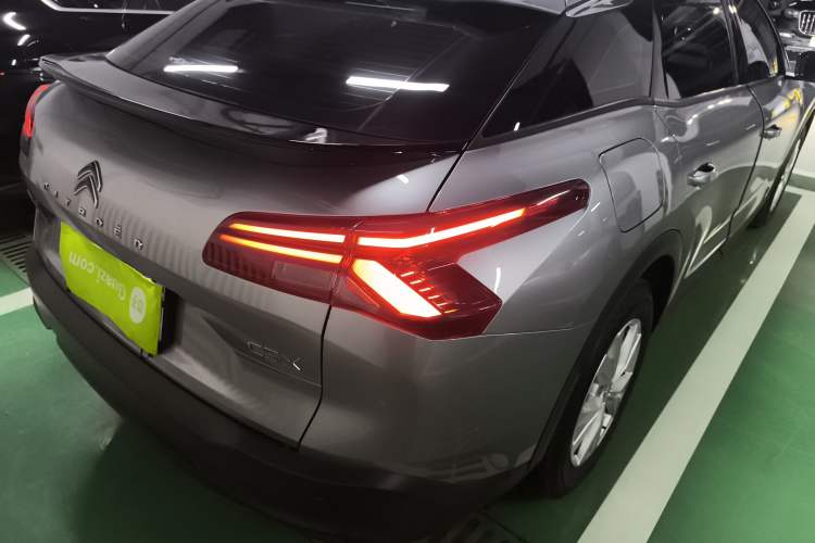 Used Citroen C5 X 2025 Model 1.6T Overseas Edition Exterior 3