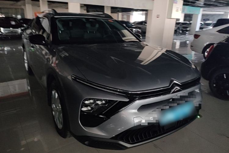 Used Citroen C5 X 2025 Model 1.6T Overseas Edition Front Right 45 Deg