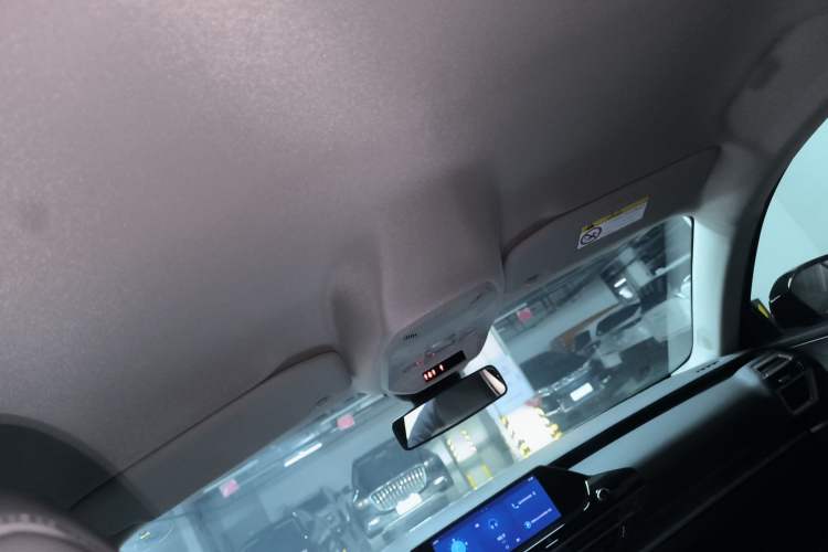 Used Citroen C5 X 2025 Model 1.6T Overseas Edition Headliner