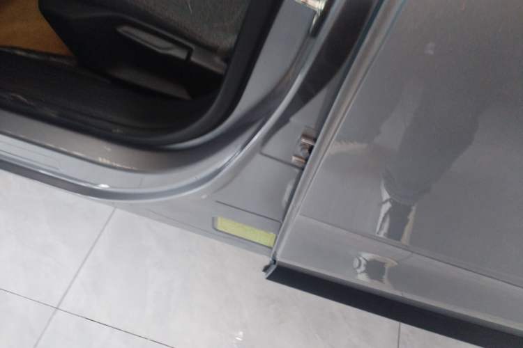 Used Citroen C5 X 2025 Model 1.6T Overseas Edition Left Side Sill