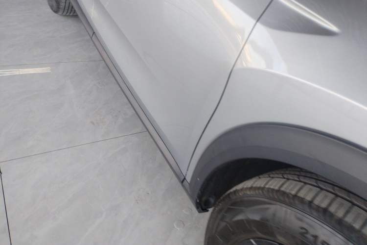 Used Citroen C5 X 2025 Model 1.6T Overseas Edition Right Side Sill