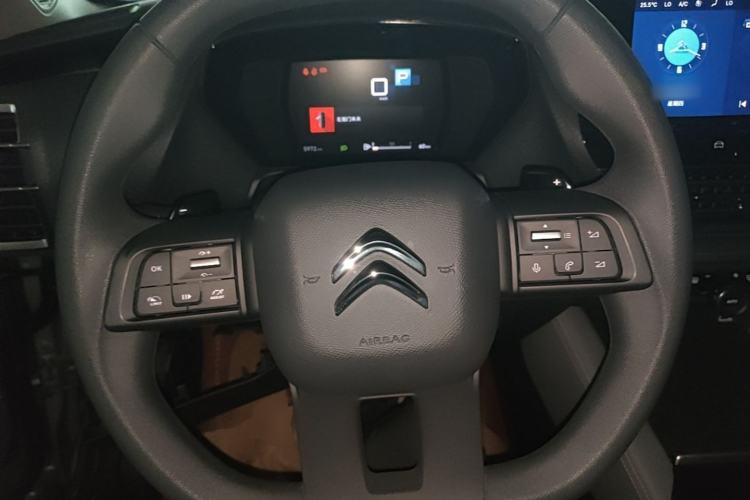 Used Citroen C5 X 2025 Model 1.6T Overseas Edition Steering Wheel