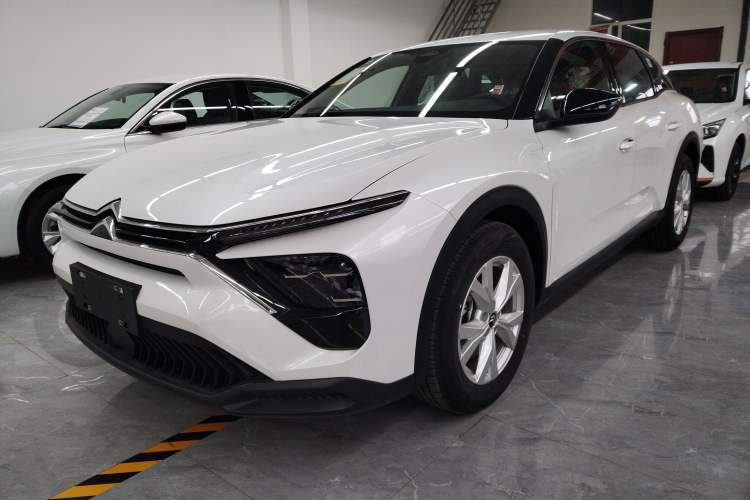 Ojetý Citroen C5 X 2025 Model 1.6T Overseas Edition Guazi used car, China used car export, Used car for sale, Used  cars, Cheapest cars for sale