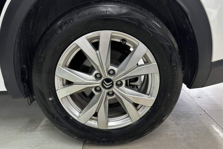 Used Citroen C5 X 2025 Model 1.6T Overseas Edition Exterior 6