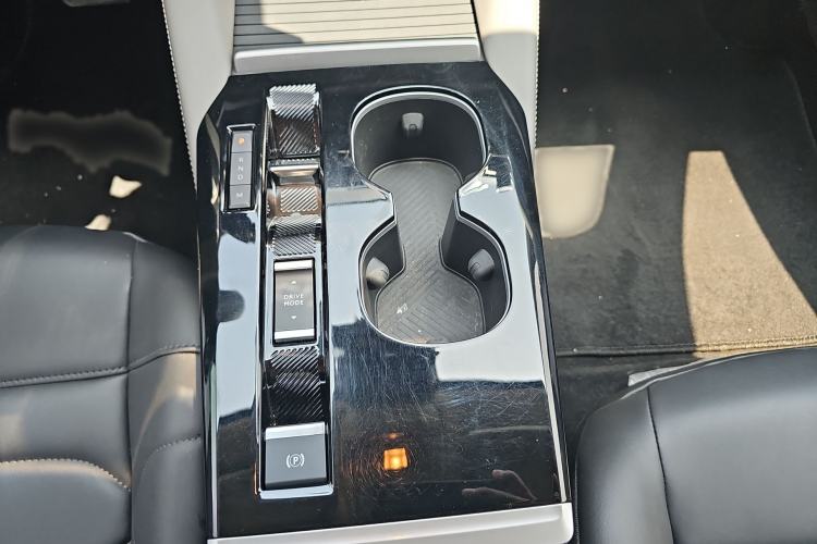 Used Citroen C5 X 2025 Model 1.6T Overseas Edition Gear Lever