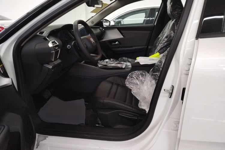 Used Citroen C5 X 2025 Model 1.6T Overseas Edition Left Front Seat