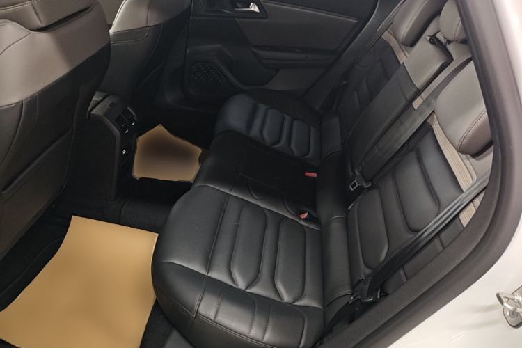 Used Citroen C5 X 2025 Model 1.6T Overseas Edition Left Rear Seat