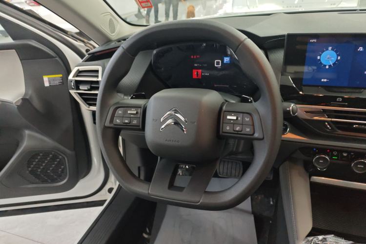 Used Citroen C5 X 2025 Model 1.6T Overseas Edition Steering Wheel