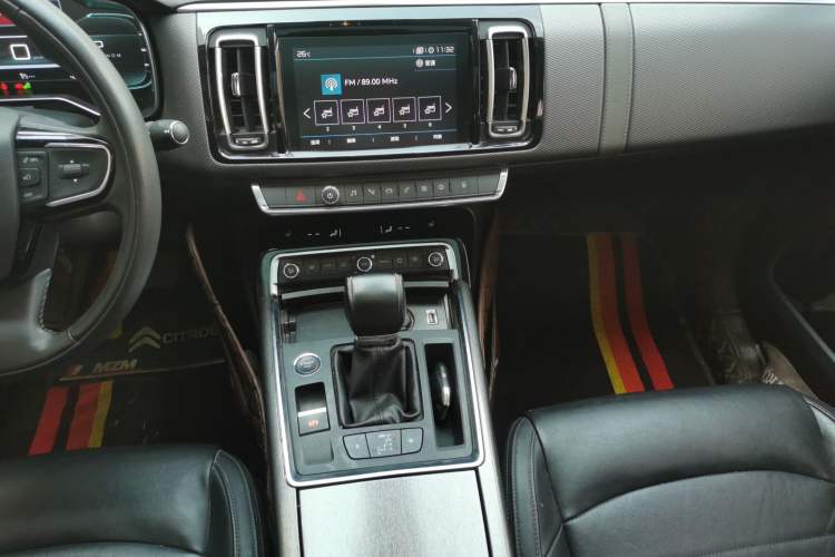 Used Citroen C6 2017 Revised Version 380THP Luxury Edition Audio And AC Panel