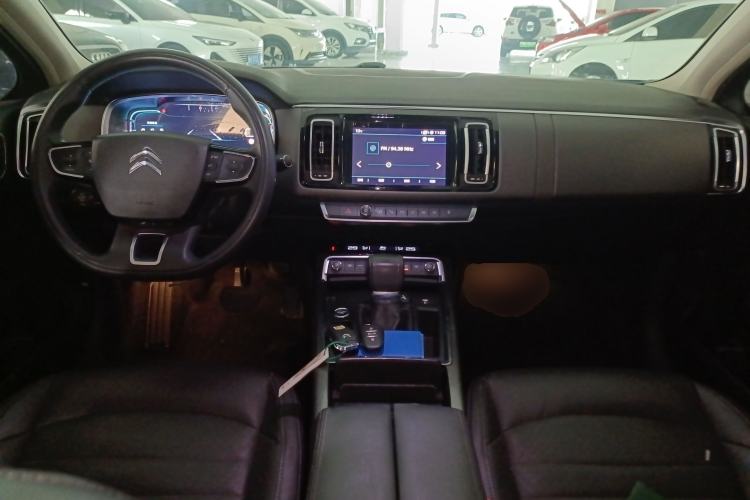 Used Citroen C6 2017 380THP Prestige Model Center Console