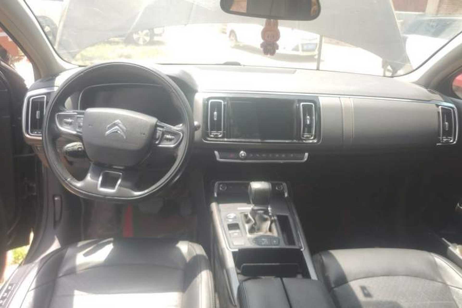 Used Citroen C6 2017 Revised Version 380THP Luxury Edition Center Console