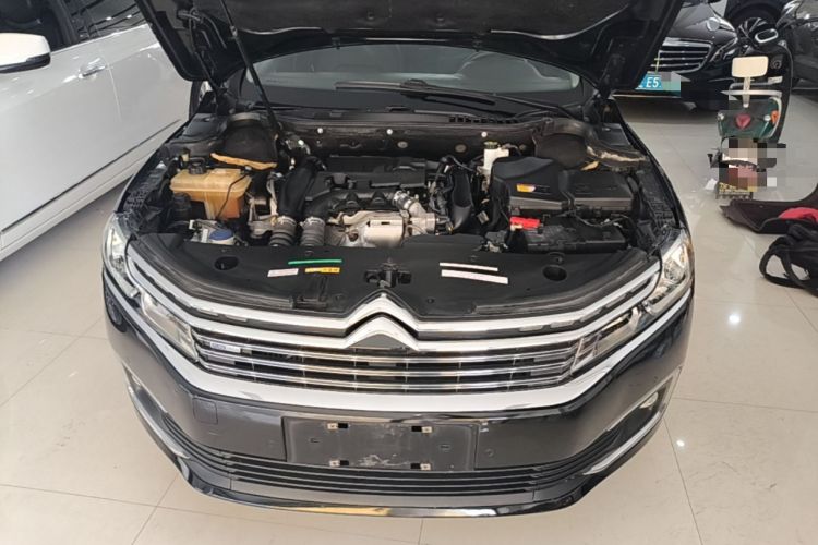 Used Citroen C6 2017 350THP Luxury Model Engine Bay