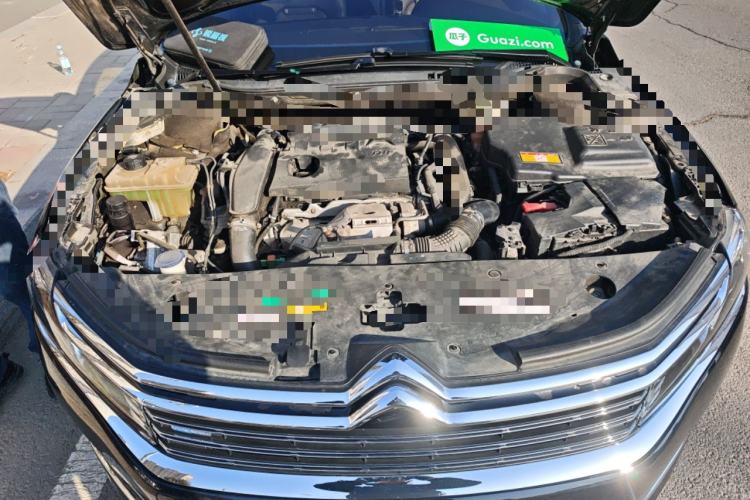 Used Citroen C6 2017 380THP Prestige Model Engine Bay