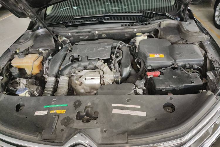 Used Citroen C6 2017 350THP Luxury Model Engine Bay