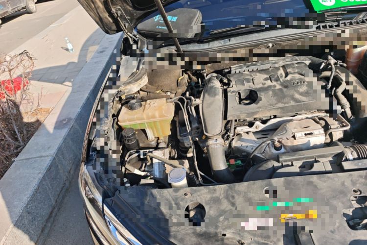 Used Citroen C6 2017 380THP Prestige Model Engine Bay Right