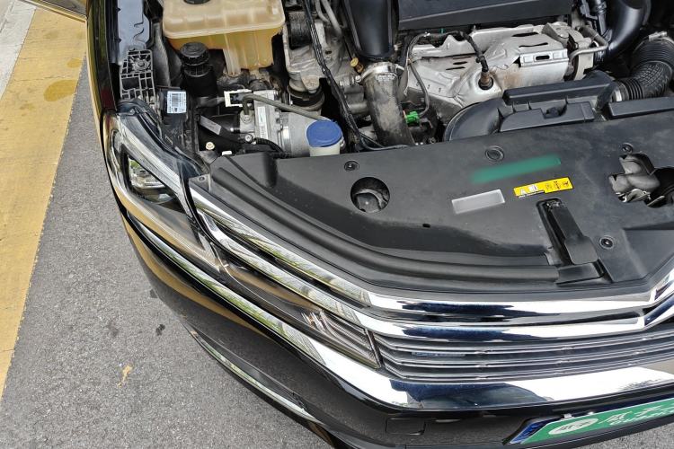 Used Citroen C6 2017 Revised Version 380THP Luxury Edition Engine Bay Right