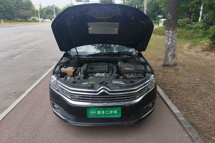Used Citroen C6 2017 Revised Version 380THP Luxury Edition Engine Bay