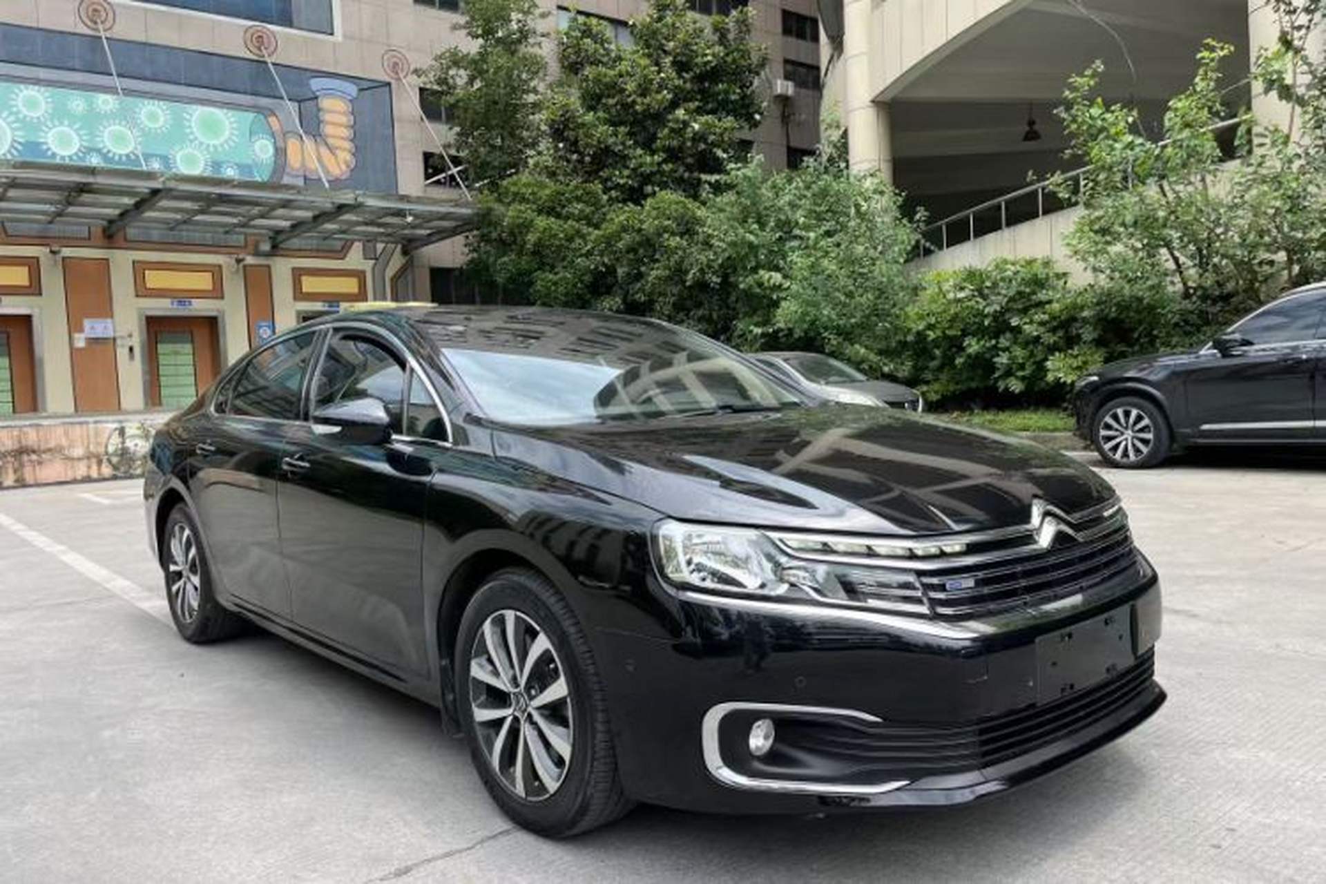 Used Citroen C6 2017 Revised Version 380THP Luxury Edition Exterior 1