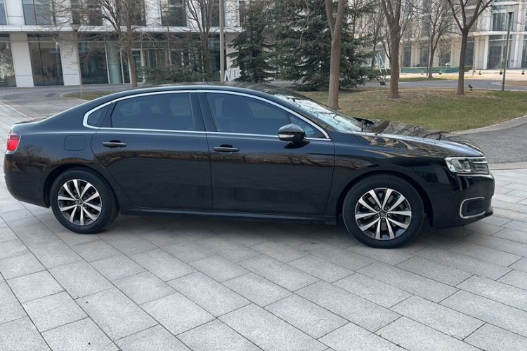 Used Citroen C6 2017 Revised Version 380THP Luxury Edition Exterior 4