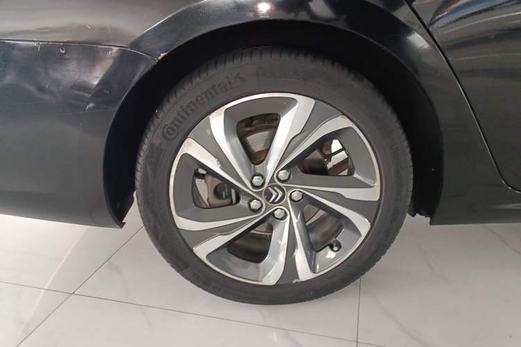 Used Citroen C6 2017 380THP Prestige Model Exterior 5