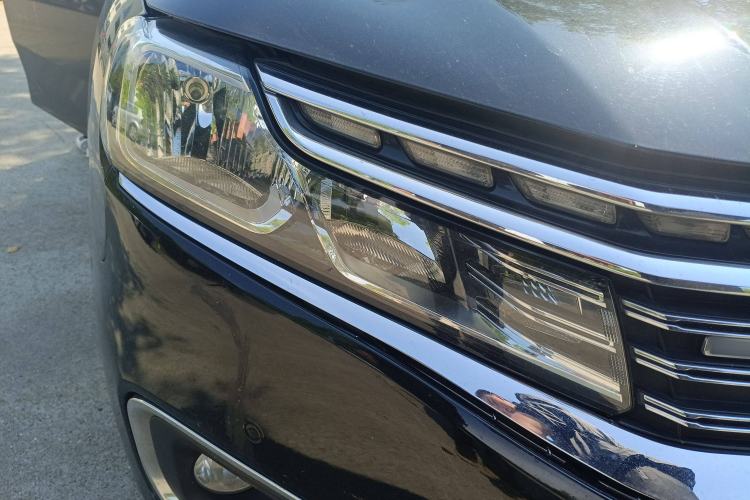 Used Citroen C6 2017 350THP Luxury Model Exterior 6