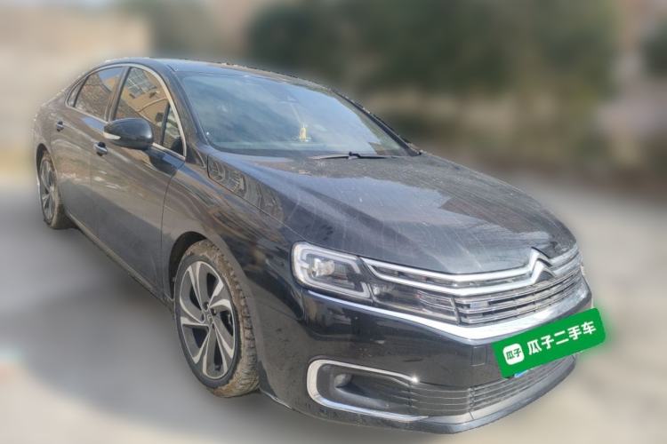 Used Citroen C6 2017 Revised Version 380THP Luxury Edition Front Right 45 Deg