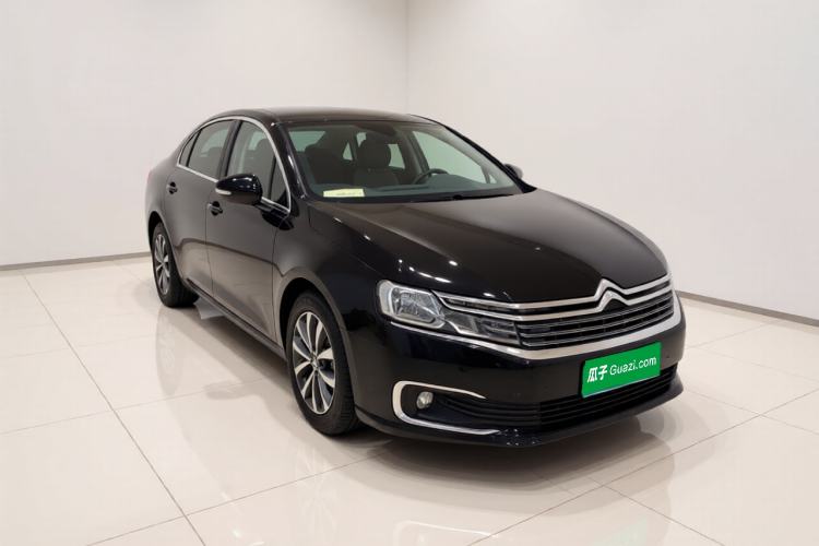 Used Citroen C6 2017 Revised Version 380THP Luxury Edition Front Right 45 Deg