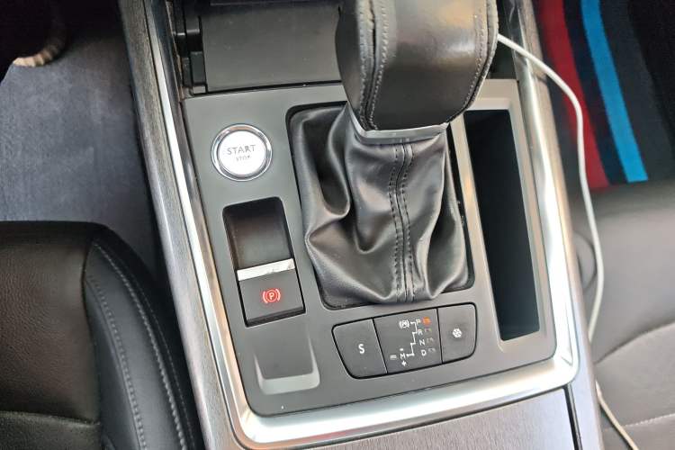 Used Citroen C6 2017 380THP Prestige Model Gear Lever
