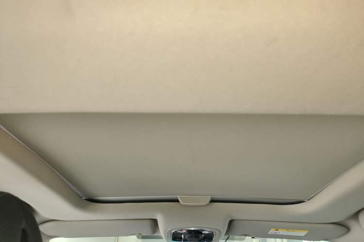 Used Citroen C6 2017 380THP Prestige Model Headliner