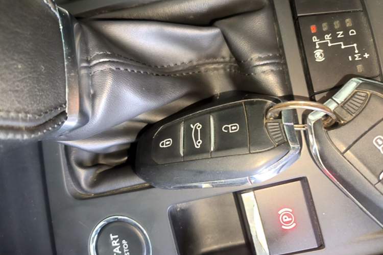Used Citroen C6 2017 Revised Version 380THP Luxury Edition Interior 1