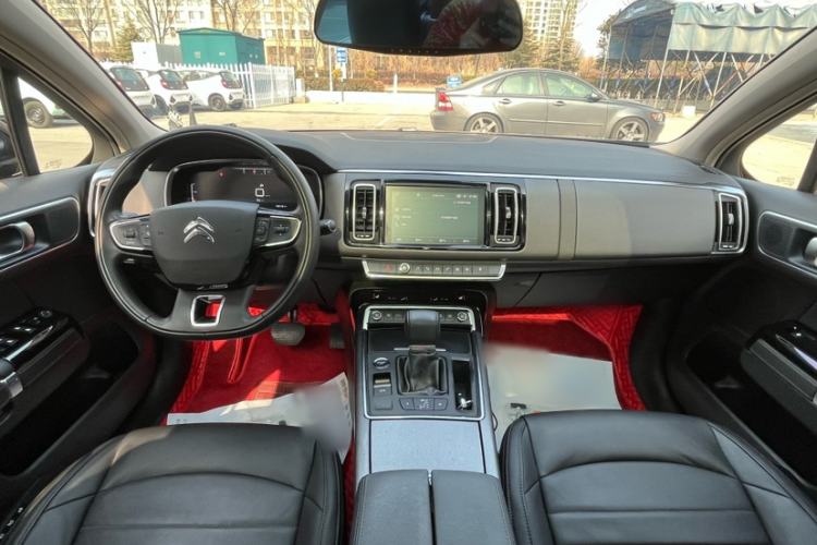 Used Citroen C6 2017 Revised Version 380THP Luxury Edition Interior 4